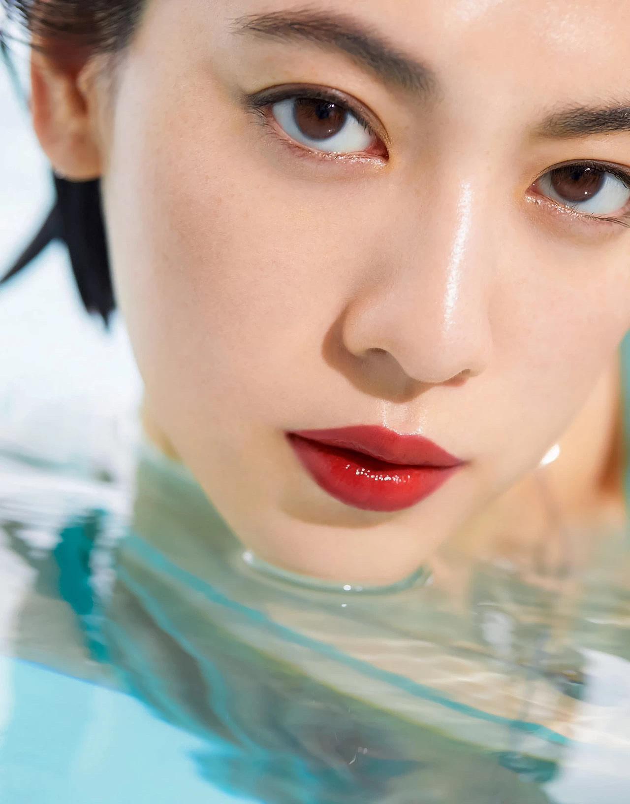 三吉彩花 ​​​​美图分享