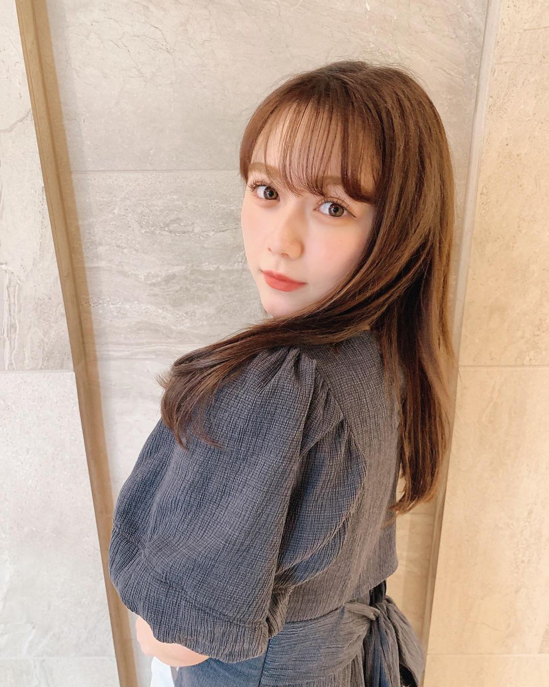 日本混血女星村重杏奈日常美图分享，颜值太犯规了！
