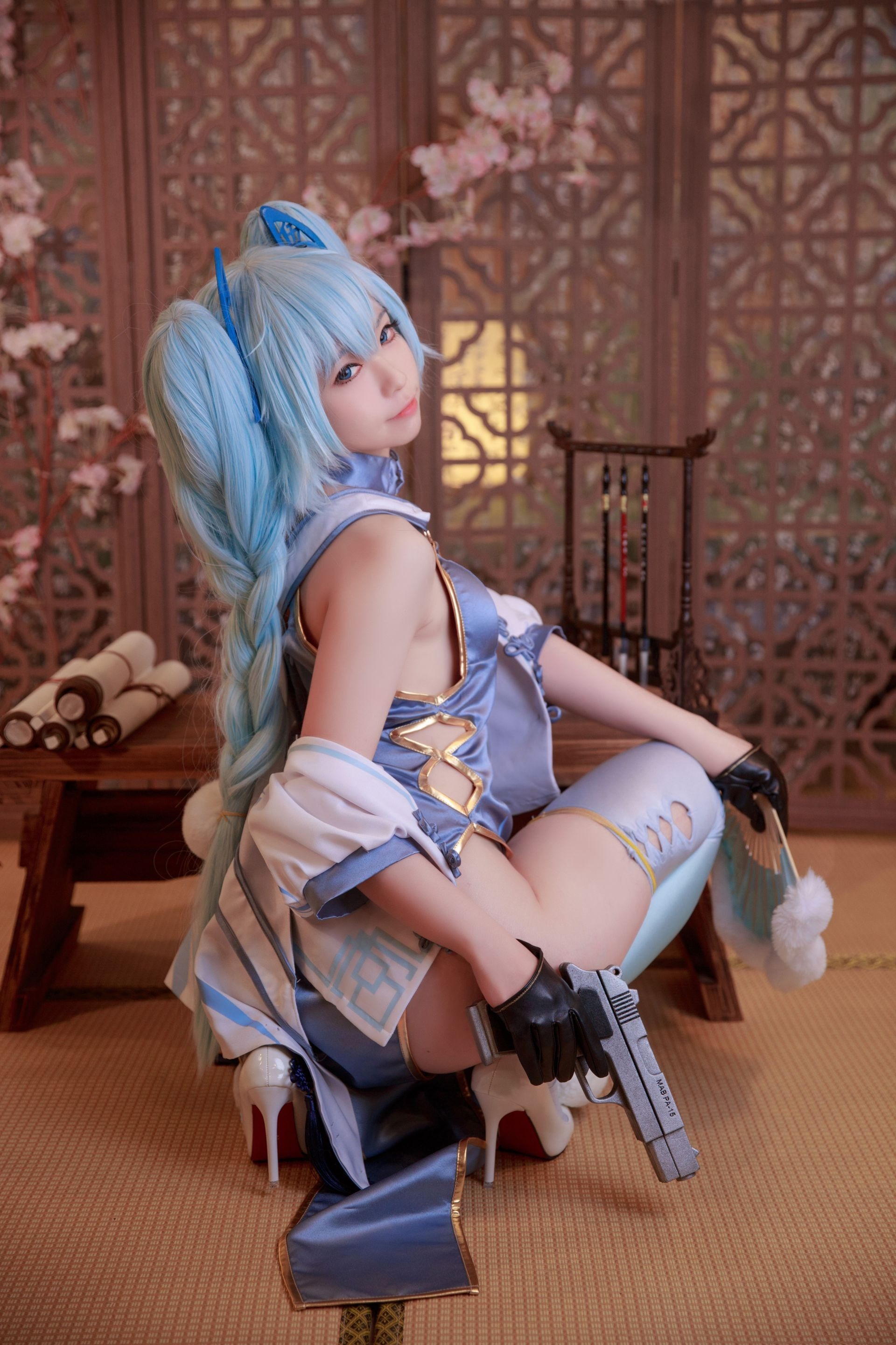 G44不会受伤《少女前线》PA-15旗袍翠雀媚COS在线看