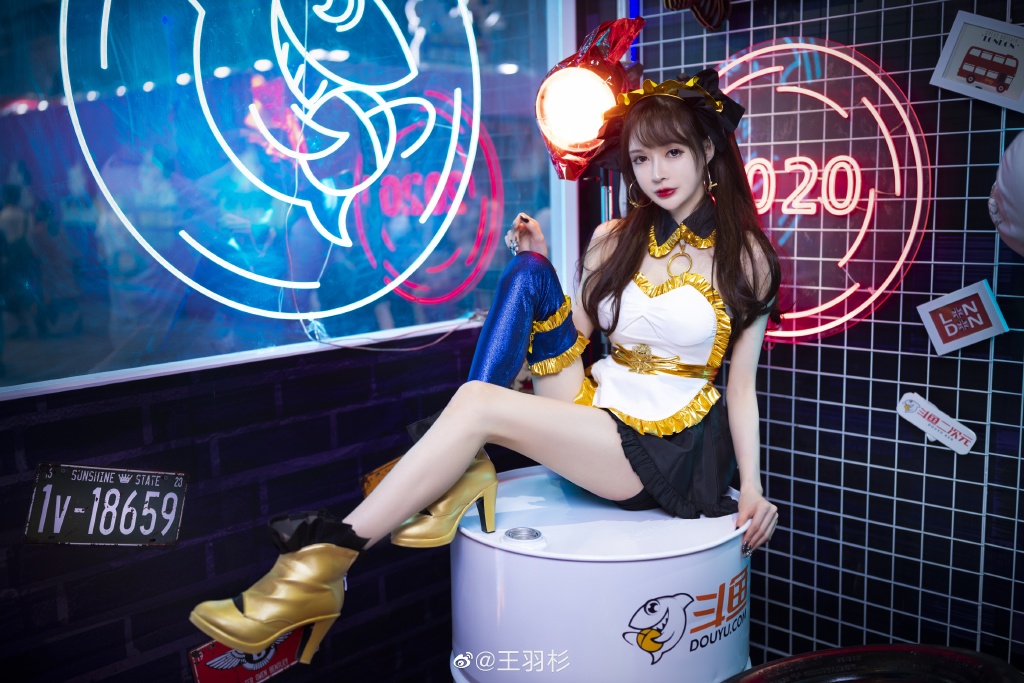 斗鱼美女主播@王羽杉barbieshy 从直播间封禁到回归，变化太大了！